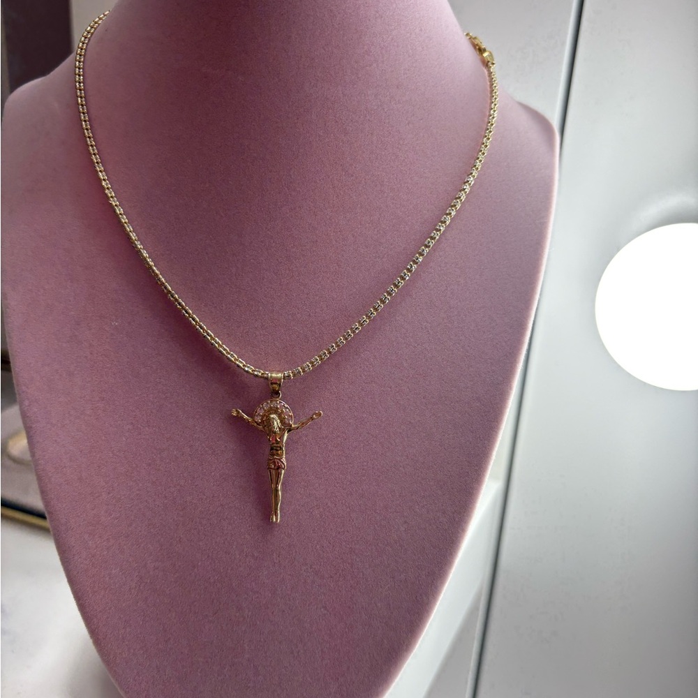 Gold Crucifix Pendant Necklace